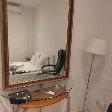 Monaco Studio #3 With Private Patio โบโซเลย ภายนอก รูปภาพ